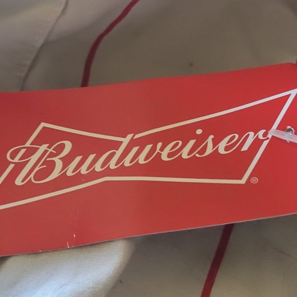 NEW Budweiser Shirt - Picture 2 of 4